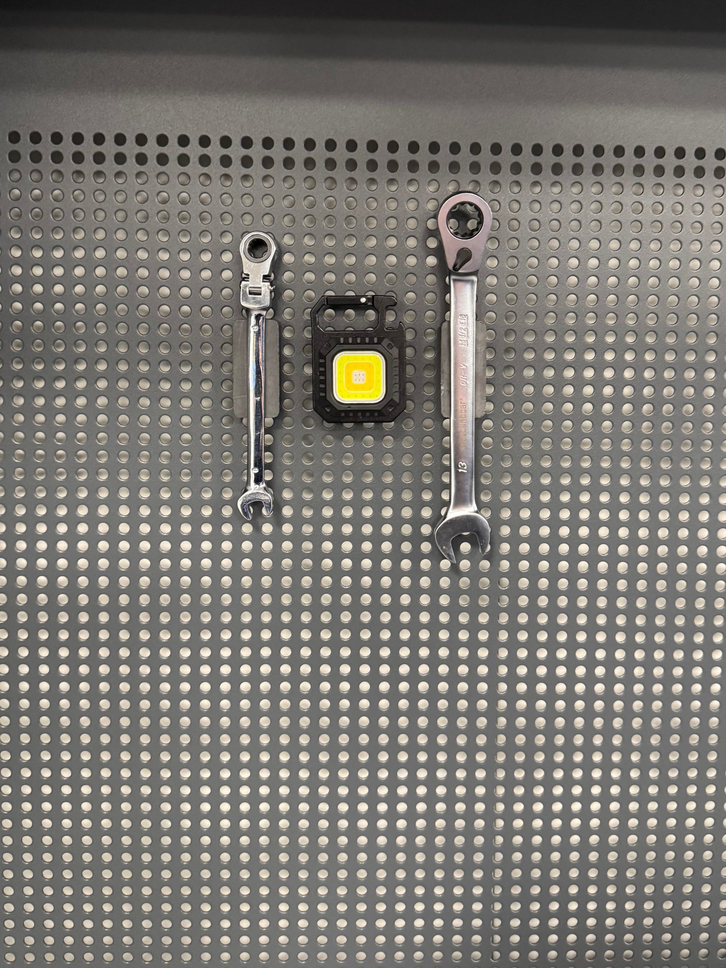 Mini Linterna Magnética Impermeable